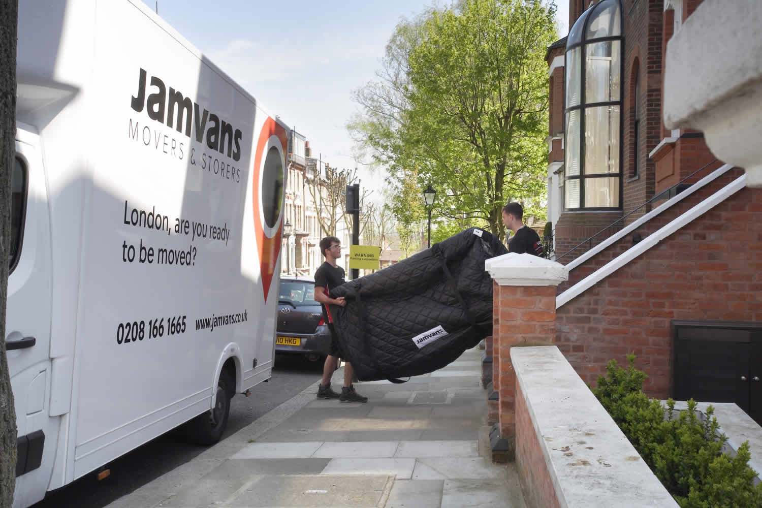 JamVans-Man-With-A-Van-London